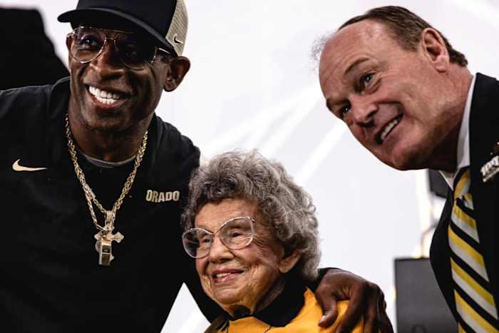 E7B489FC-F46B-4E90-AAA8-5DCF7E48A970