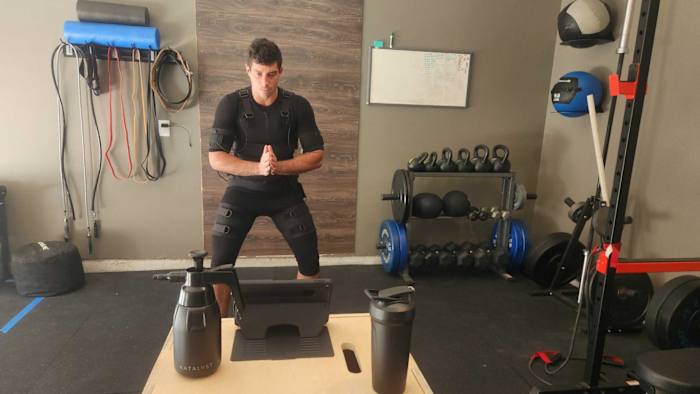 Katalyst suit in use