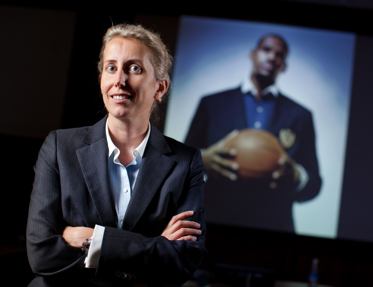 anita-elberse-harvard-business-crossover.jpg