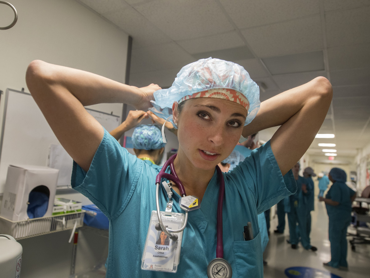 sarah-sellers-nurse-boston-marathon.jpg