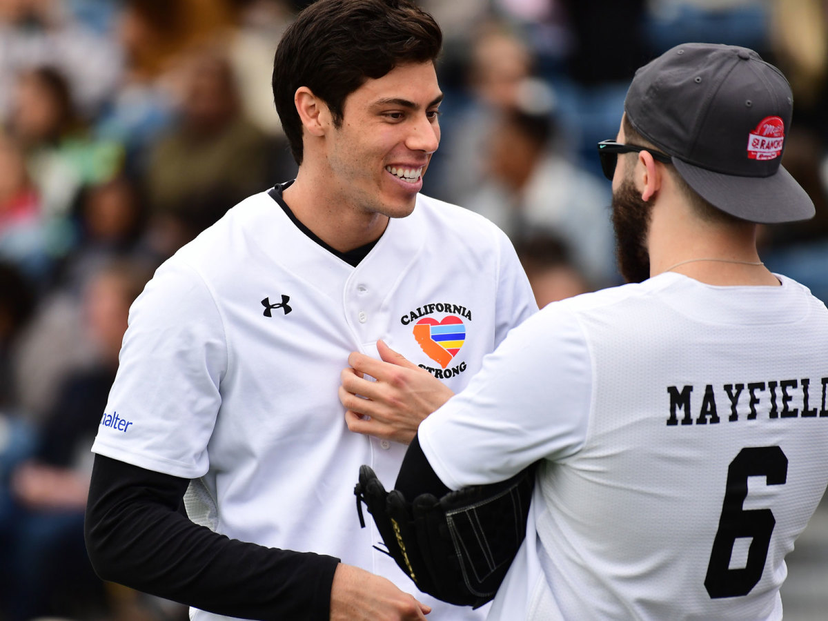 yelich-inline-2-topper.jpg