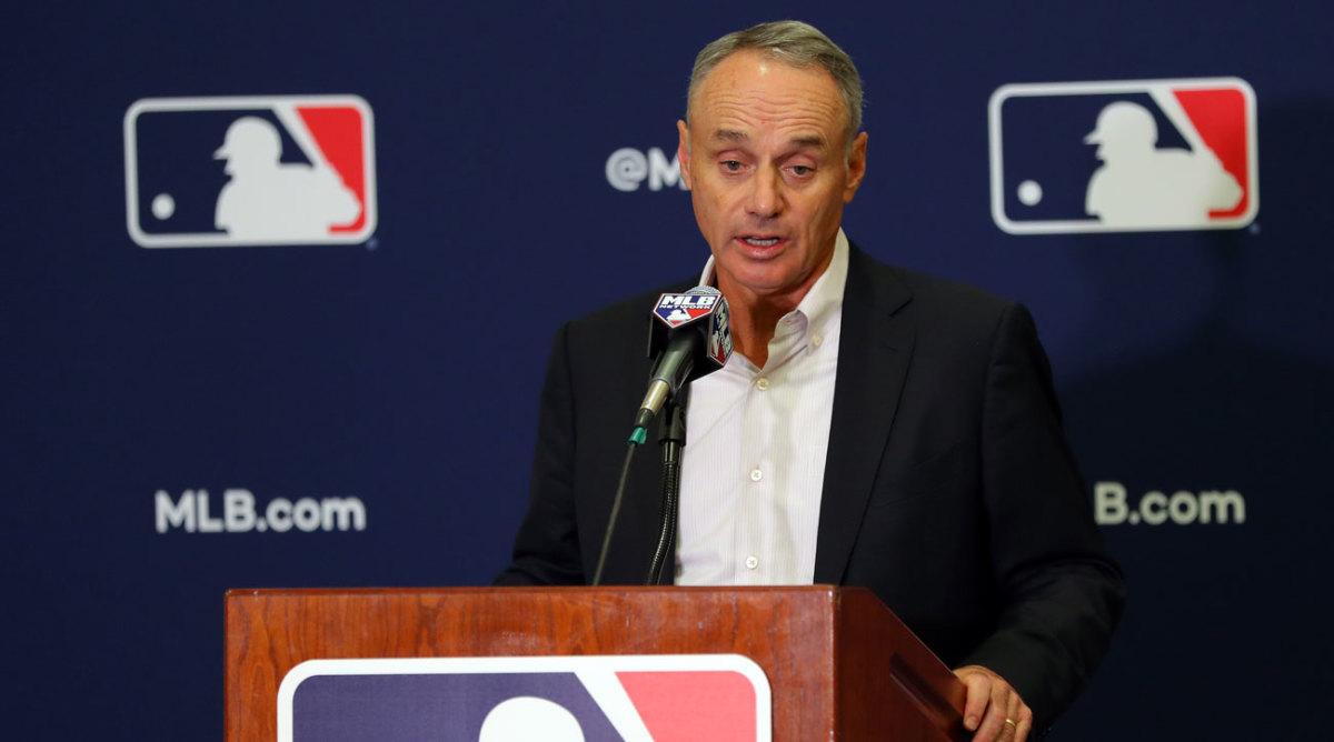 manfred-verducci-rules-topper.jpg