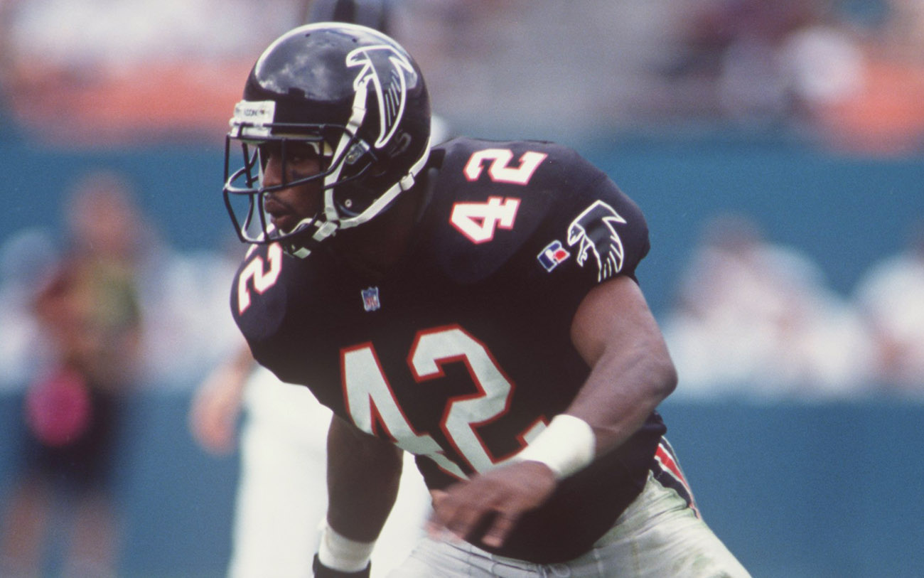 Devin Bush Sr. started his eight-year NFL career in Atlanta, the Falcons' first-round pick in 1995.