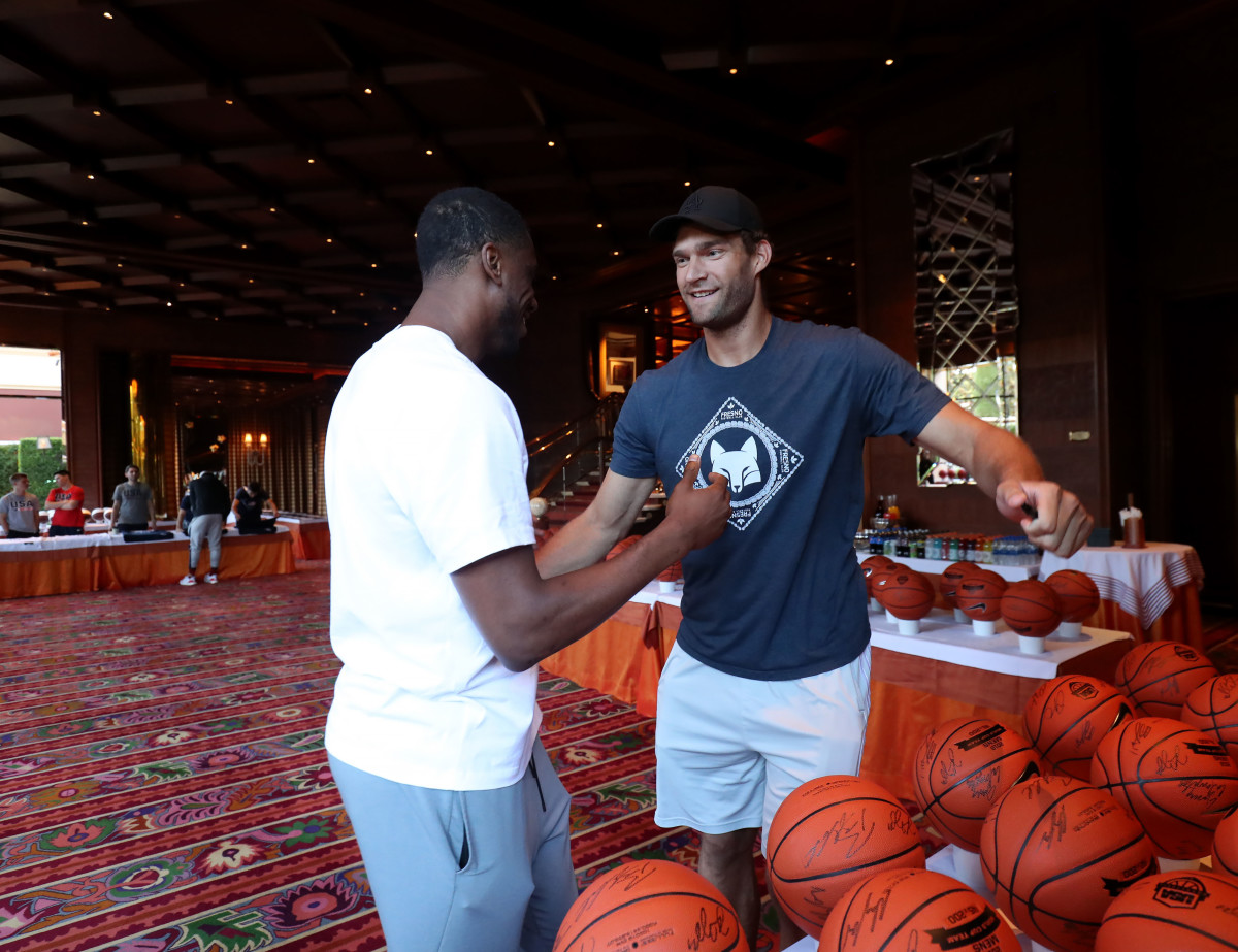 brook_lopez_team_usa_.jpg