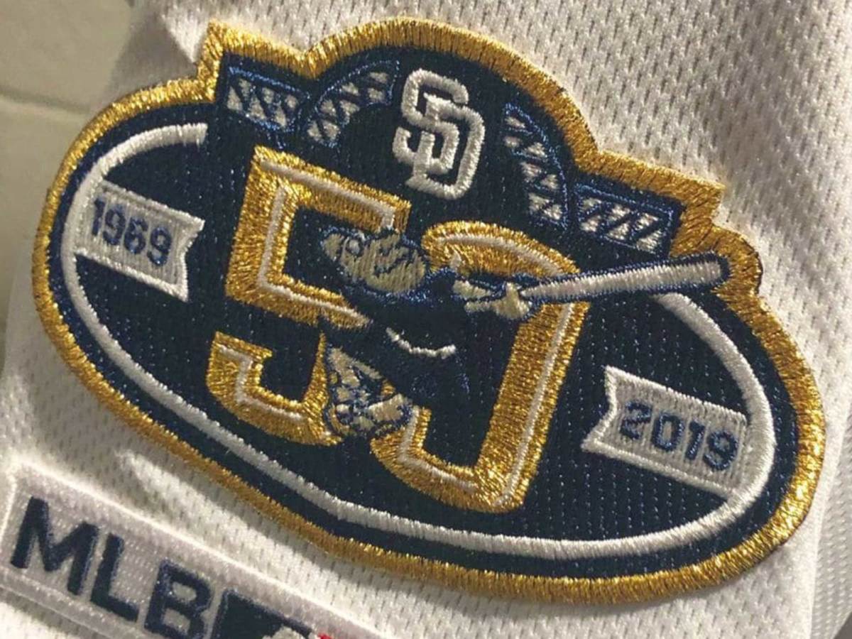 padres1.jpg