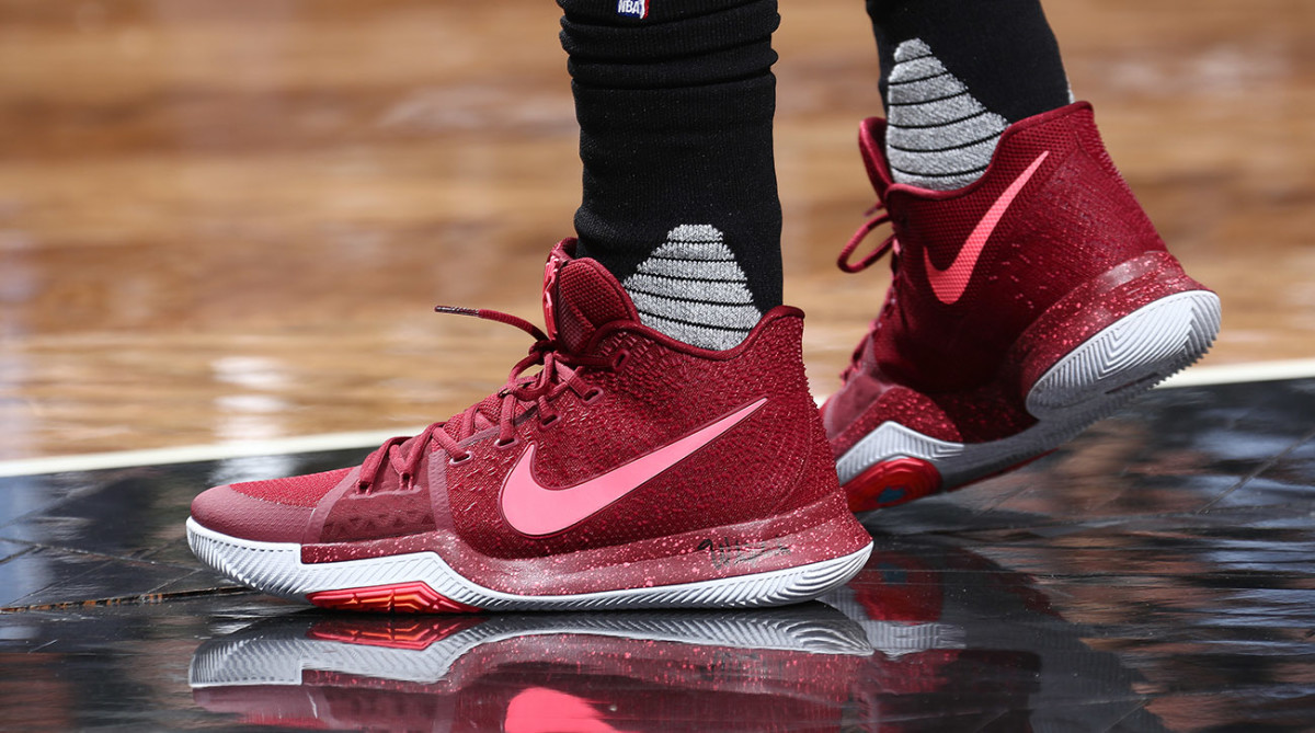 kyrie-3-hot-punch.jpg