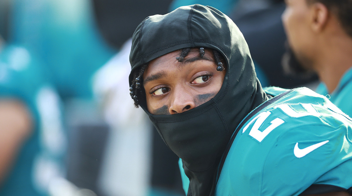 jalen-ramsey-mask.jpg
