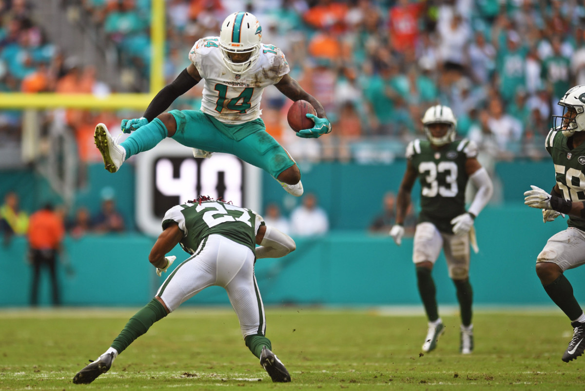 Landry’s yards-per-catch numbers may be humdrum, but he’s capable of spectacular stuff on the field.