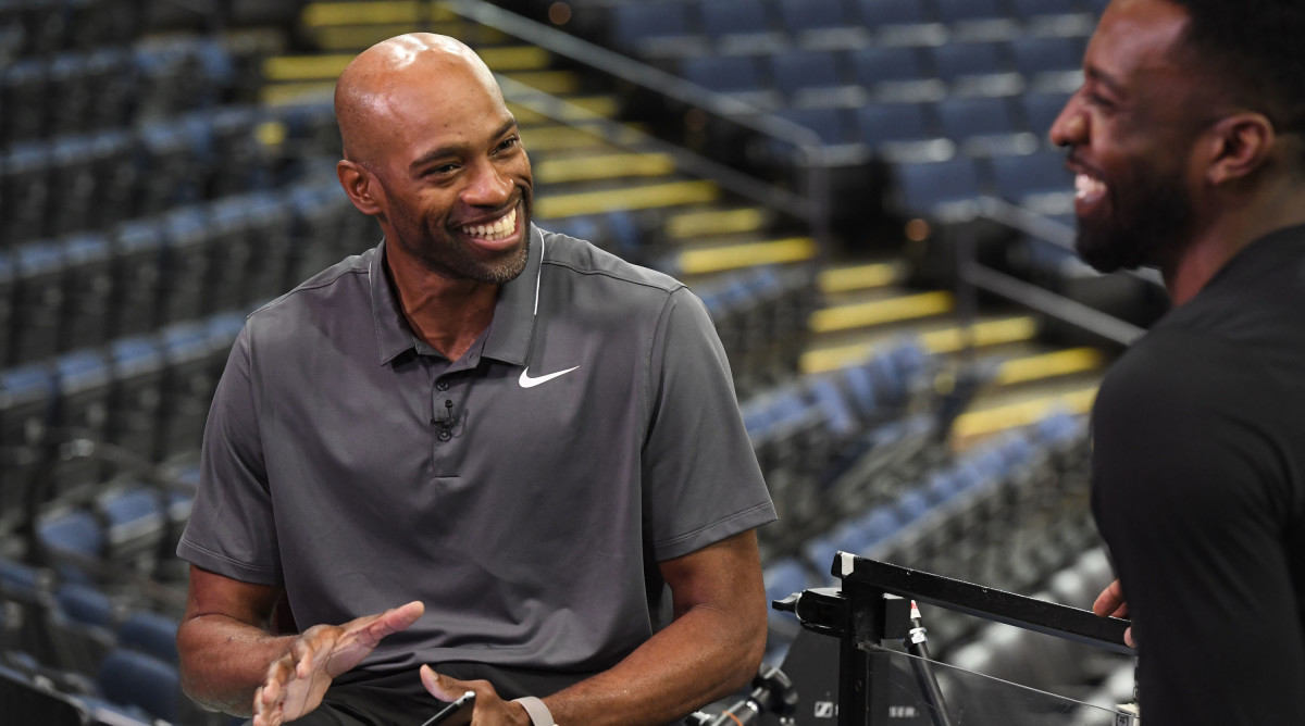 vince_carter_marquee_.jpg