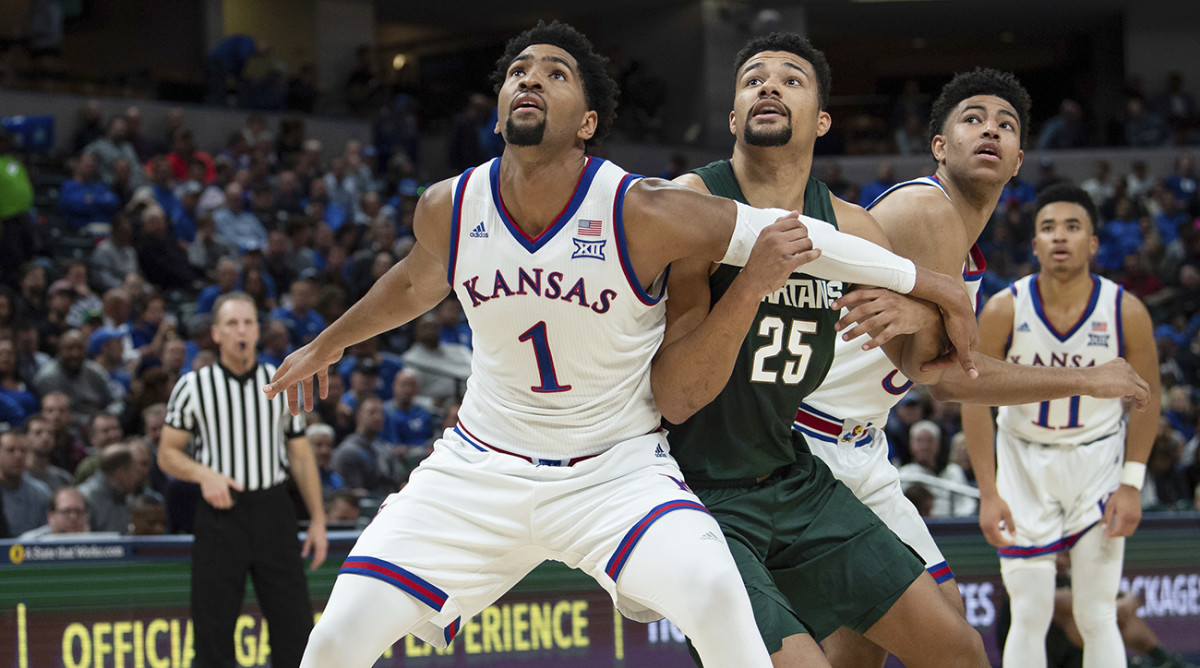 dedric-lawson-michigan-state.jpg