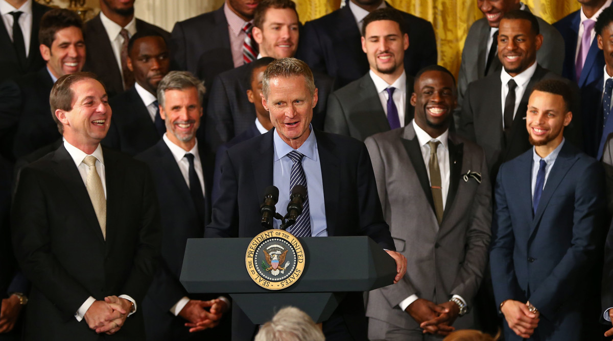 steve_kerr_voting_.jpg