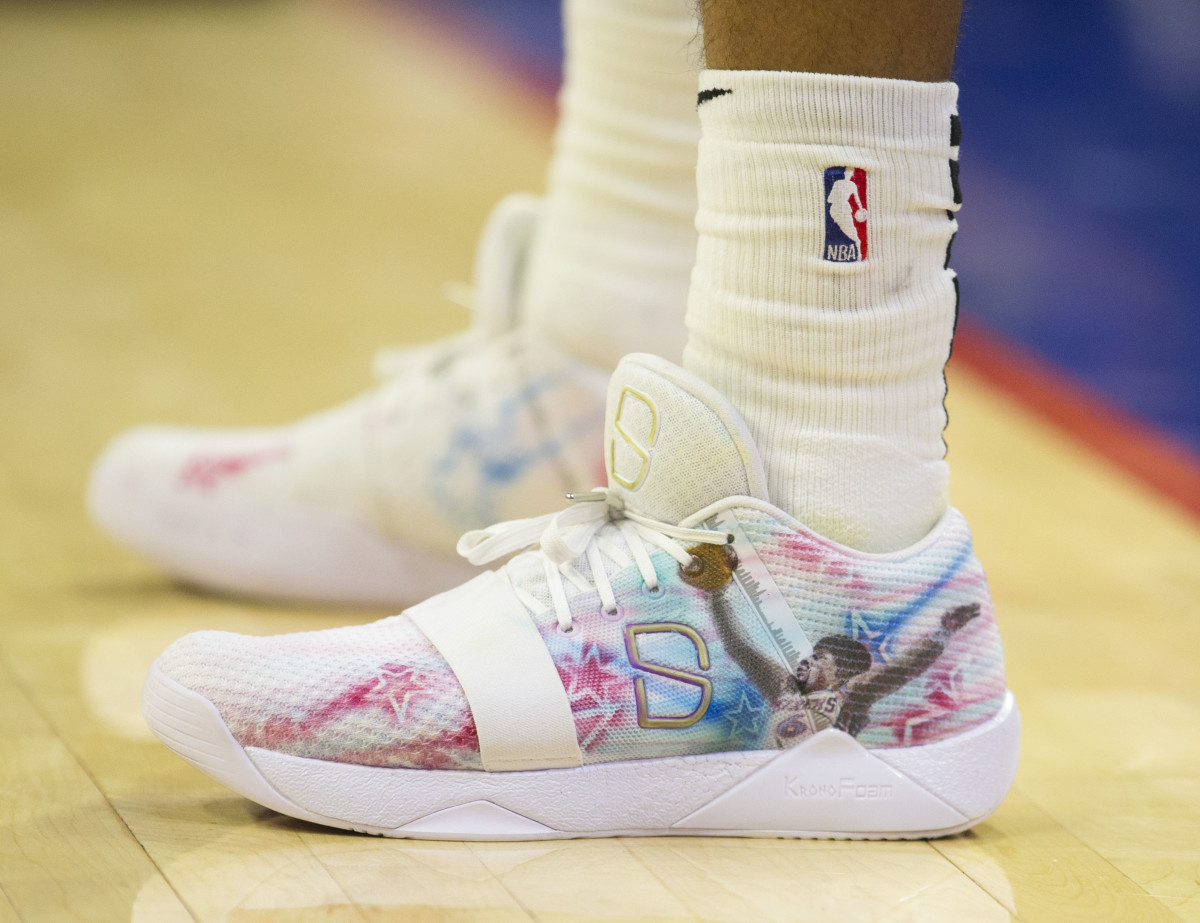 spencer_dinwiddie_nets_sneaker_.jpg