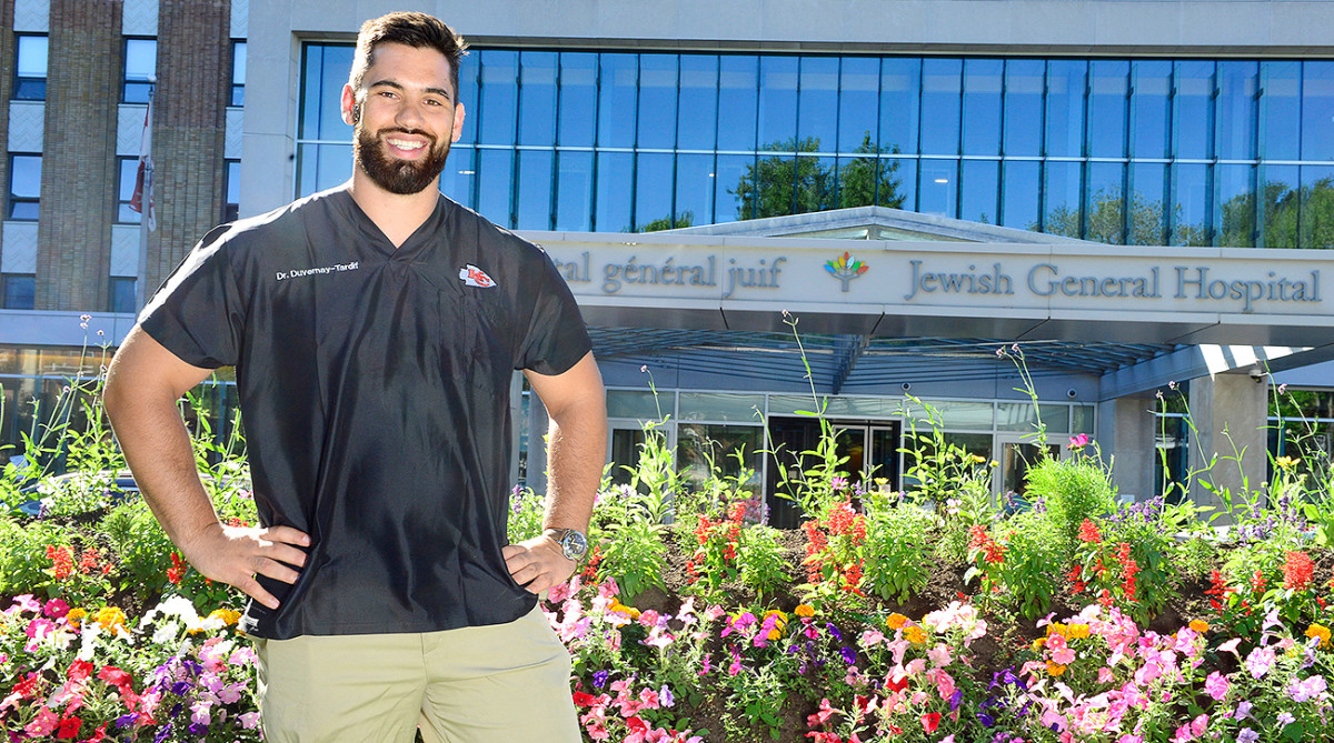 laurent-duvernay-tardif-jewish-general-hospital.jpg