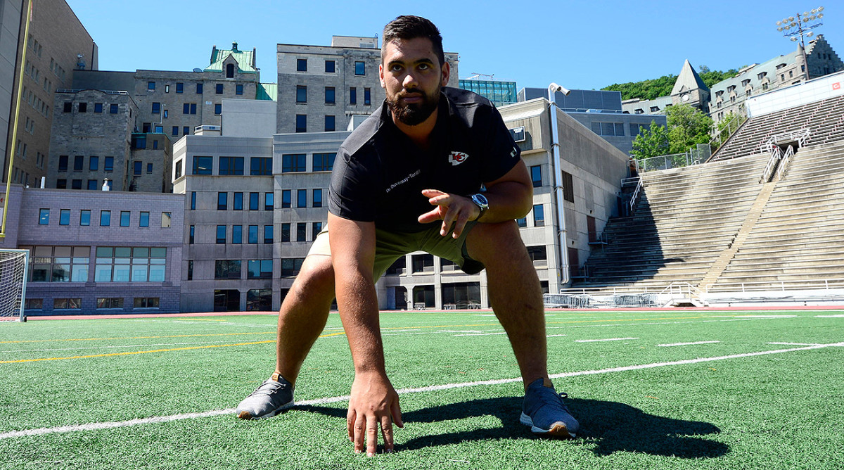 Duvernay-Tardif initially didn’t play for the McGill University team, but he realized that he needed football to help him stay balanced during his studies.