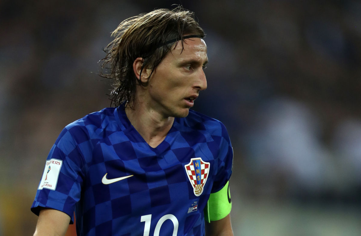 greece-v-croatia-fifa-2018-world-cup-qualifier-play-off-second-leg-5b113ec5347a029cc4000003.jpg