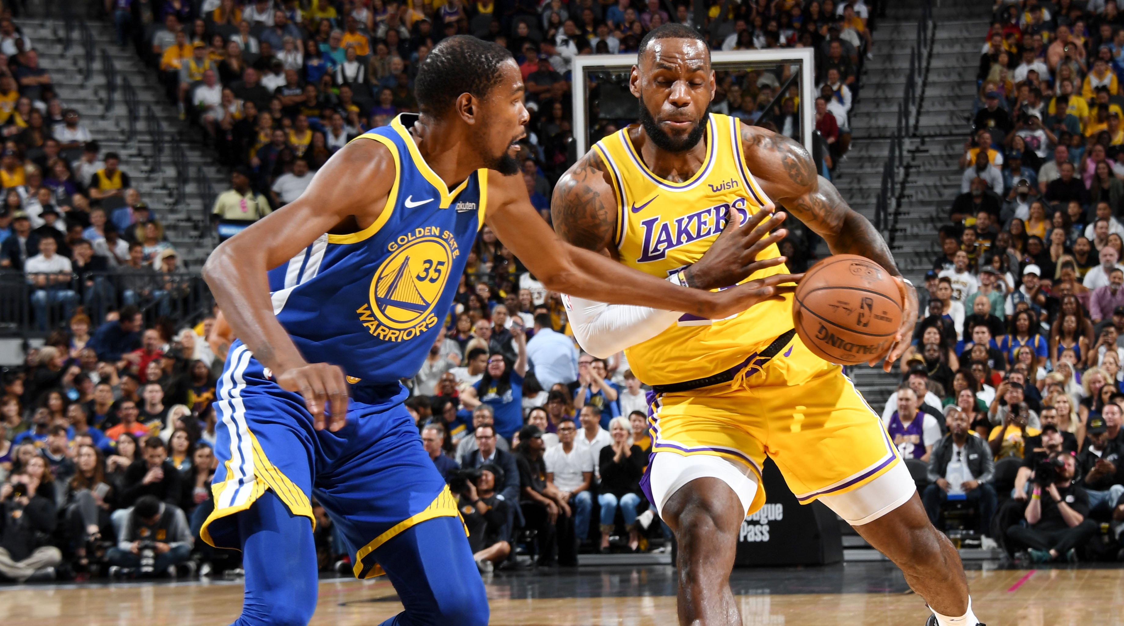 lebron_james_drive_marquee_.jpg