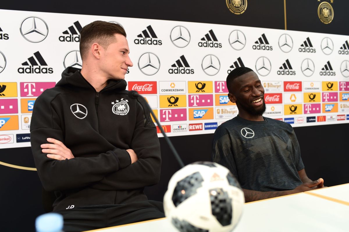 fbl-ita-wc-2018-ger-presser-5b0ead26f7b09d5d7b000001.jpg