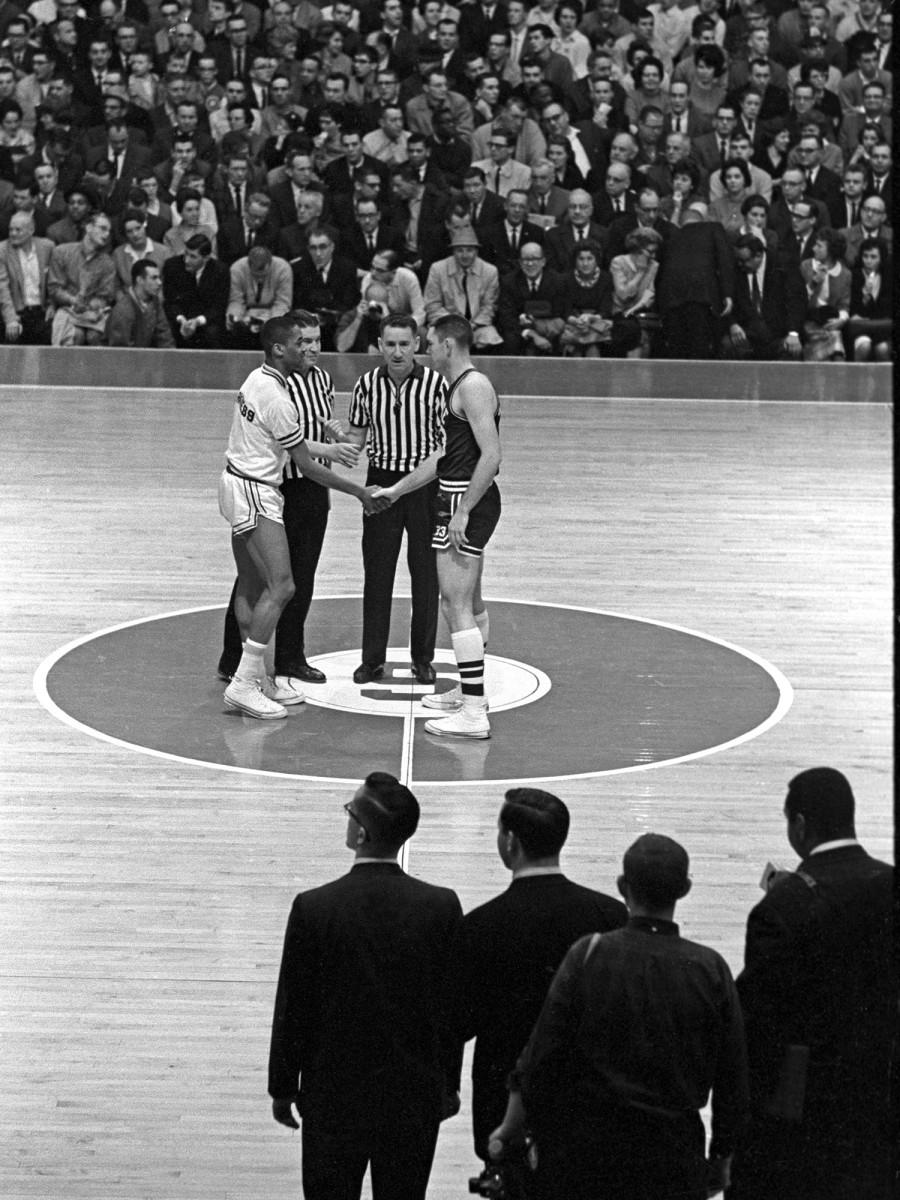 loyola-chicago-final-four-national-championship-ncaa-tournament.jpg