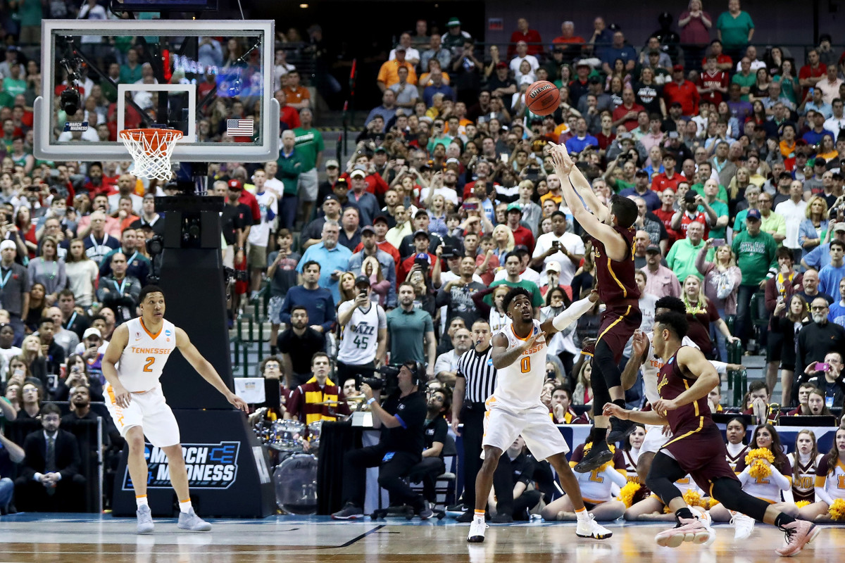 loyola-chicago-tennessee-shot.jpg
