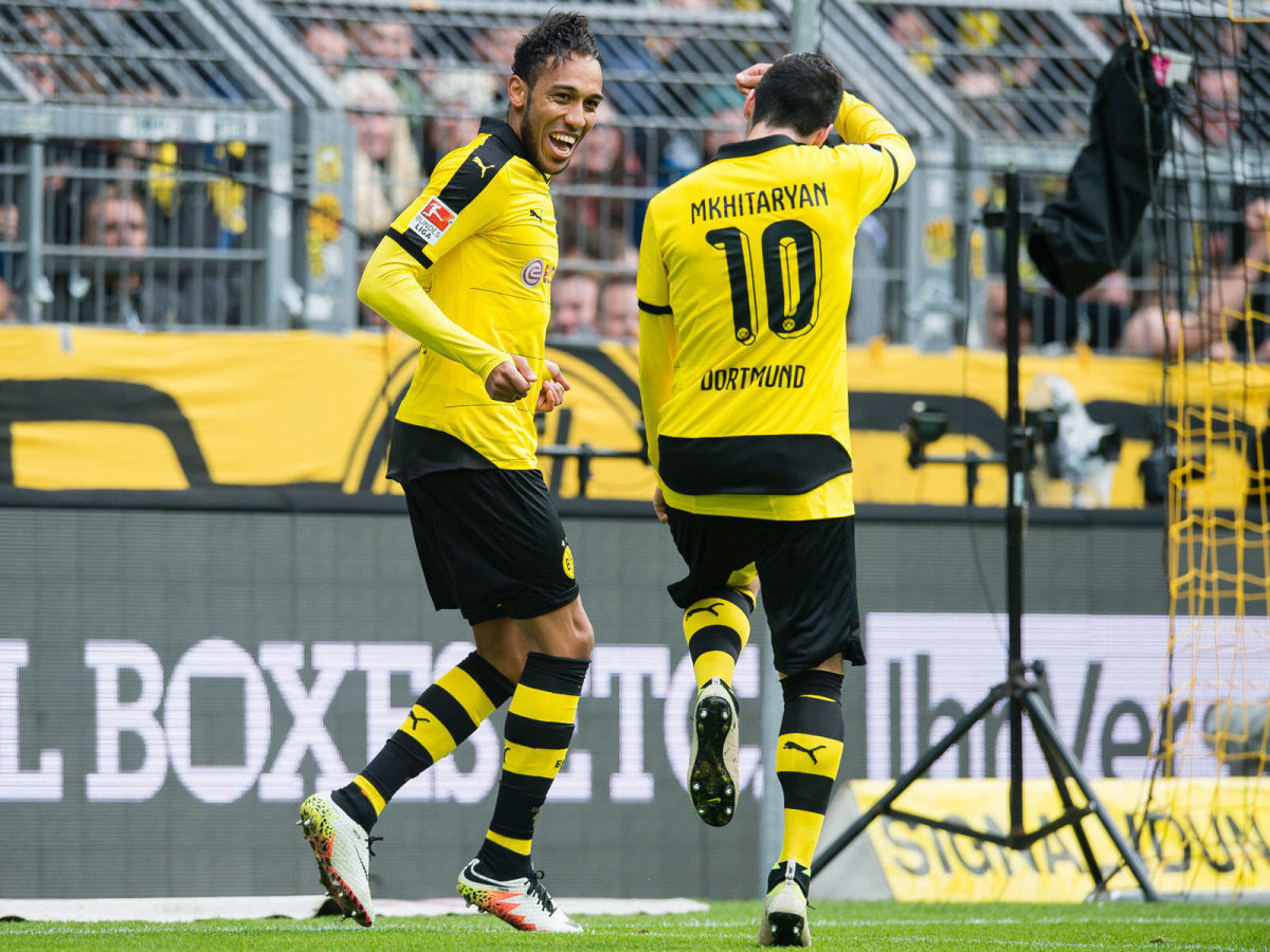 aubameyang-mkhitaryan-arsenal.jpg