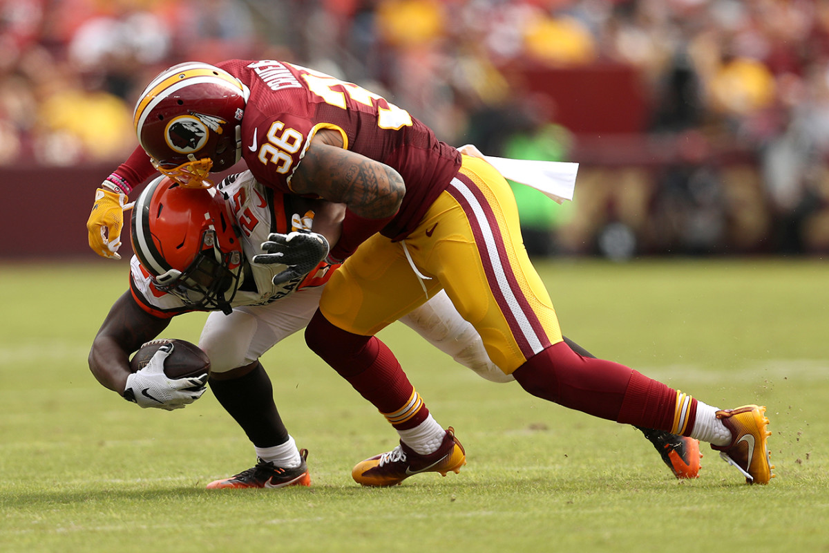 His transition to linebacker in the NFL wasn’t always smooth, but Cravens showed plenty of promise as a rookie.