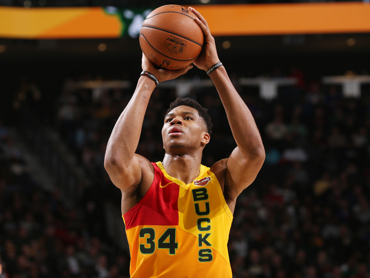 giannis-shooting.jpg