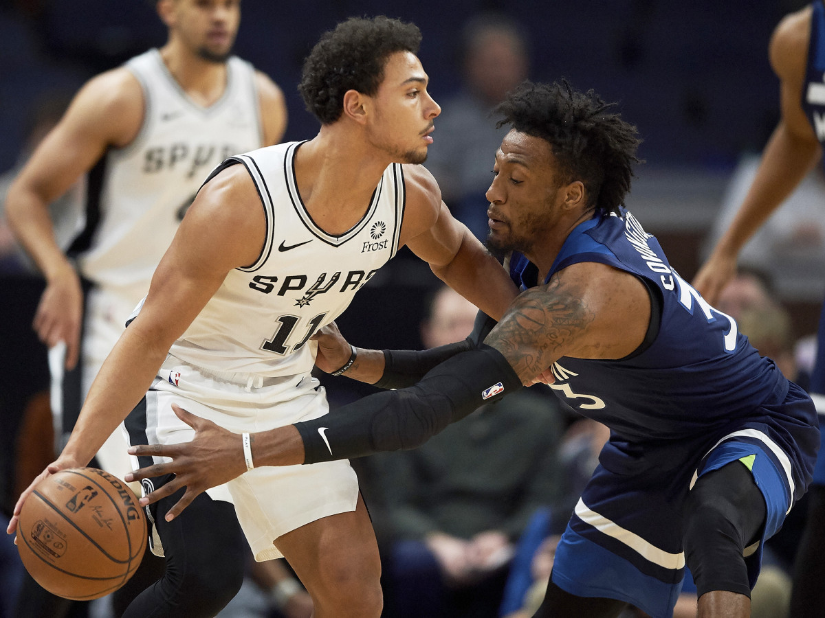 robert-covington-timberwolves-defense.jpg