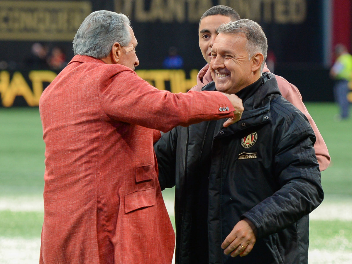 arthur-blank-tata-martino-atlanta-united.jpg