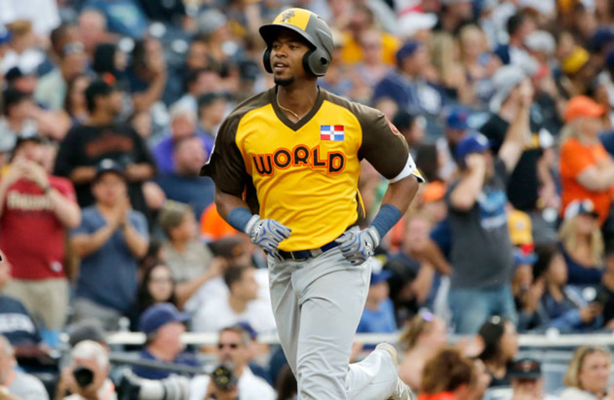 eloy-jimenez-lenny-ignelzi-ap.jpg
