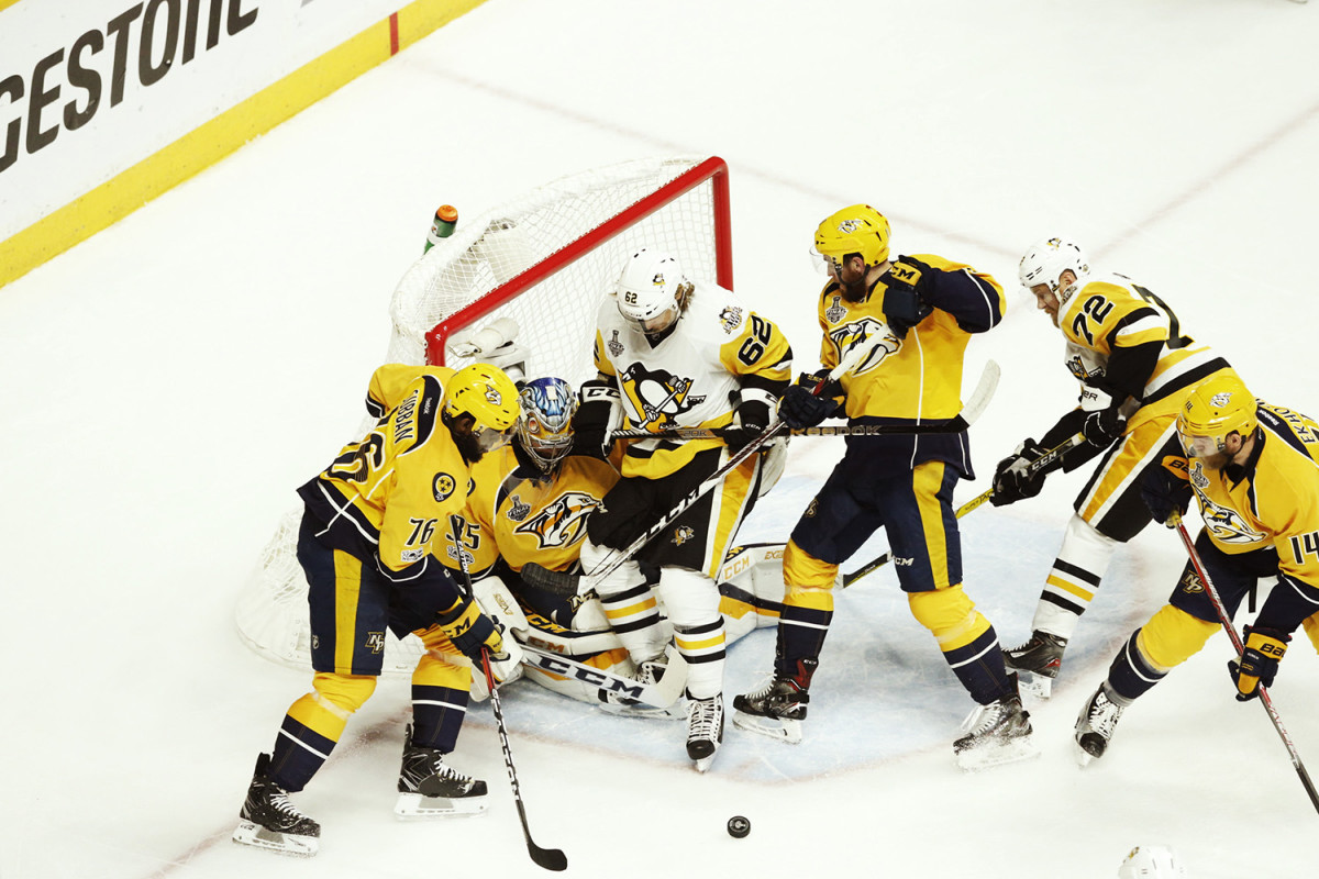 21_NHL_Stanley_Cup_Pekka_Rinne.JPG