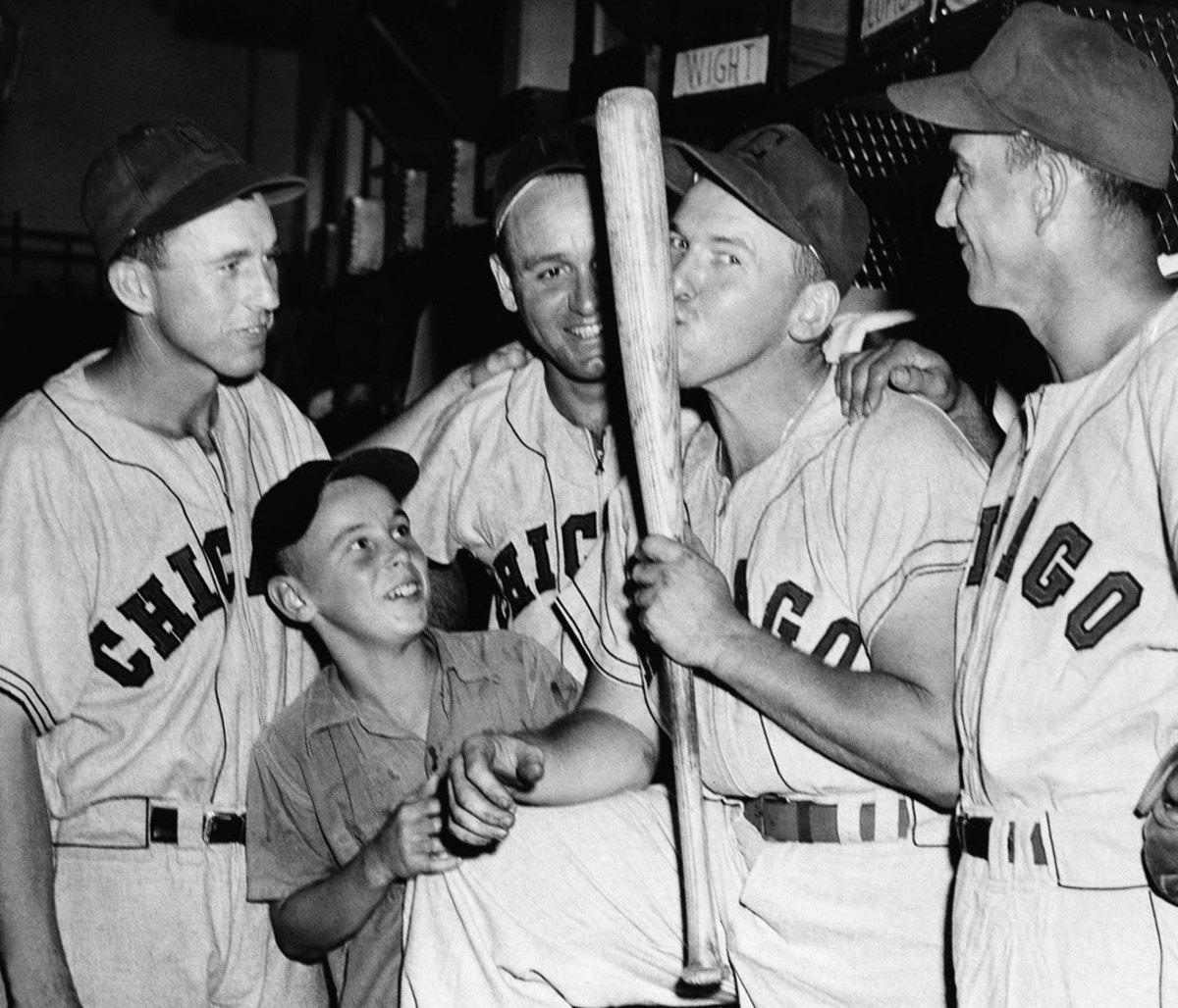 1948-Pat-Seerey.jpg