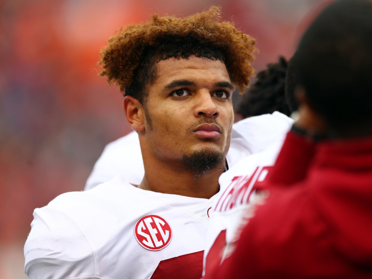 minkah-fitzpatrick-no-helmet.jpg