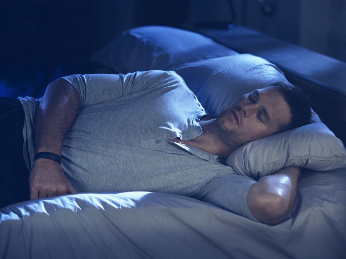 tom-brady-sleeping_0.jpg