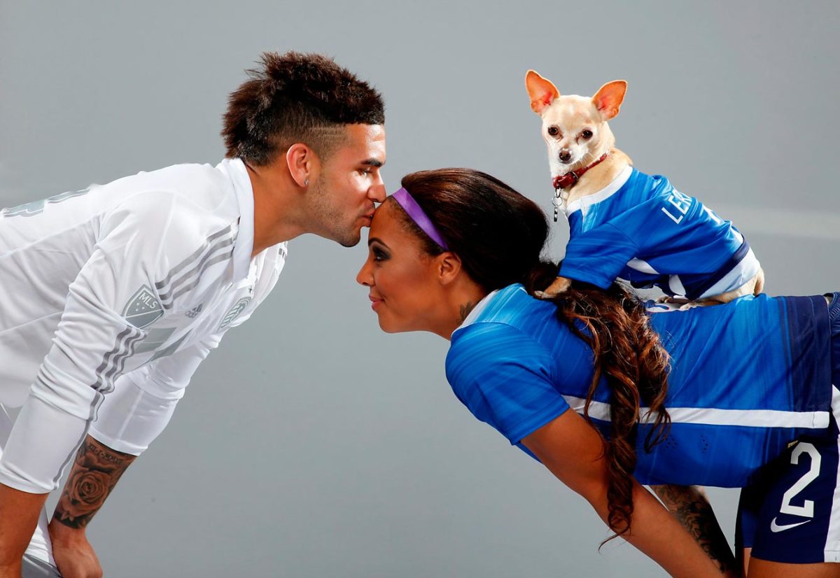 sydney-leroux-X159570_TK4_2079.jpg