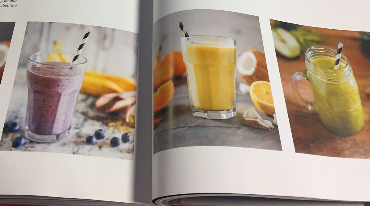 Green juice and swirly straws for everyone! 