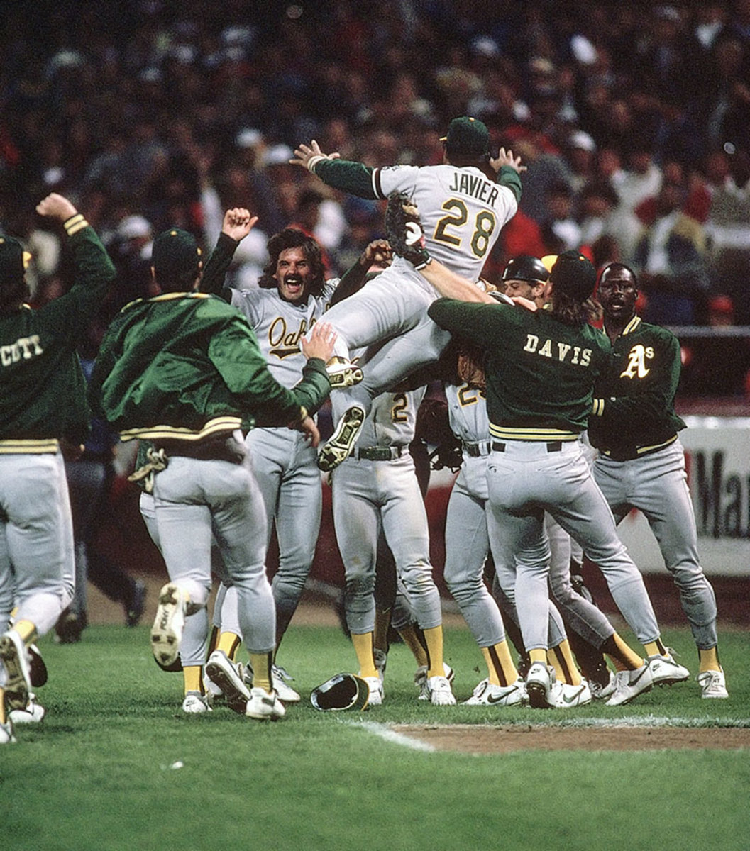 1989-1028-Oakland-Athletics-Dennis-Eckersley-001312574.jpg