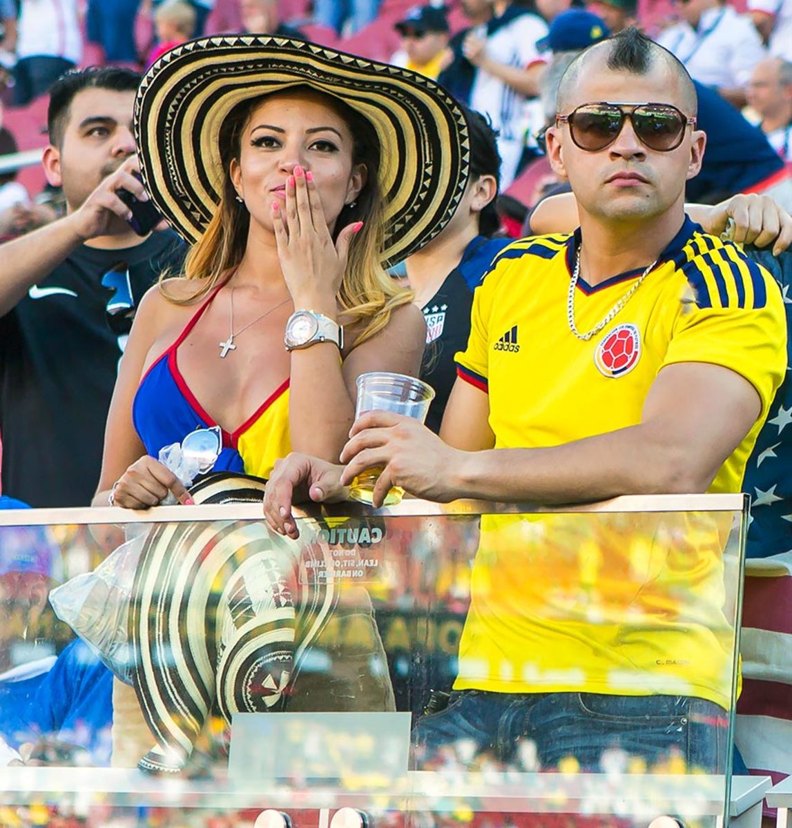 Colombia-fans-CIG16060308_USA_v_COL.jpg