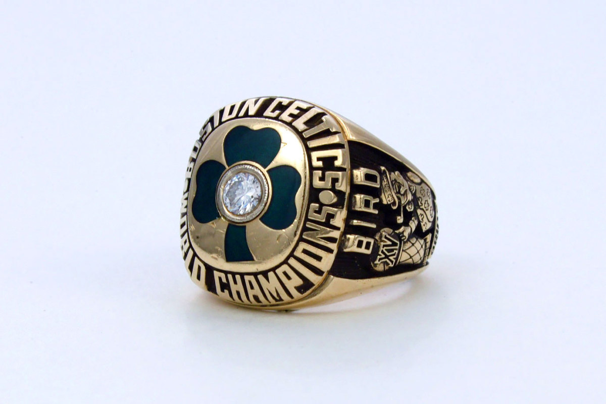 1984-Boston-Celtics-NBA-Championship-ring_0.jpg