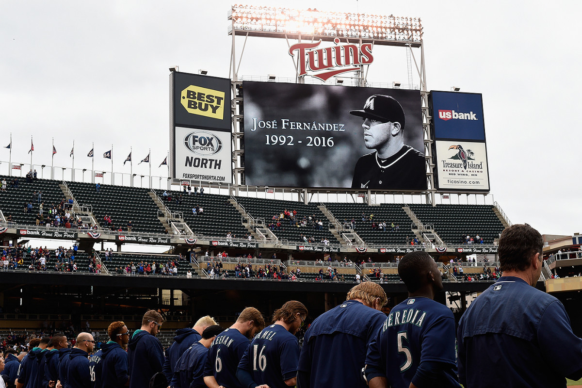 fernandez-tributes-2.jpg
