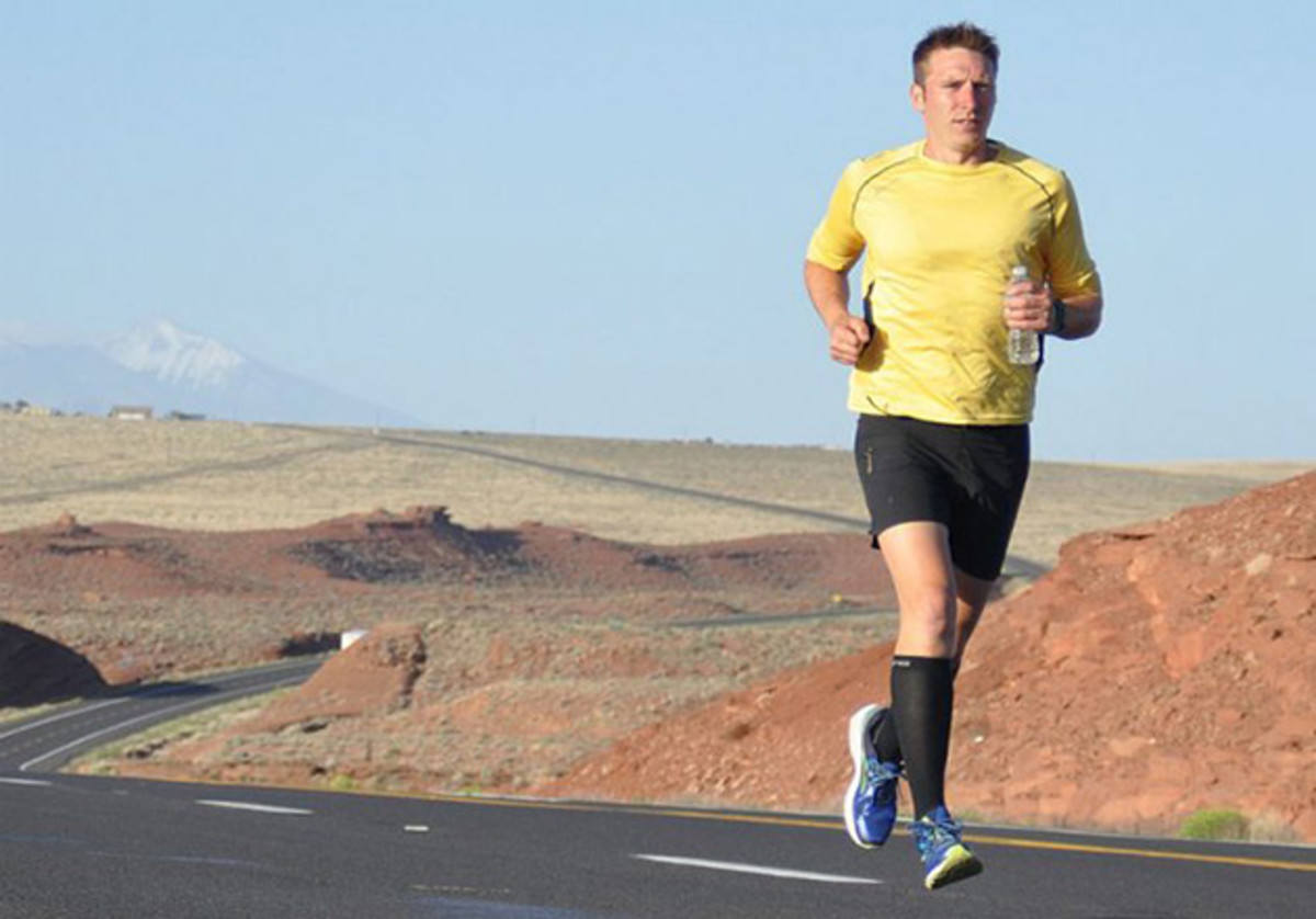 Robert-Young-running-SKINS-iline.jpg