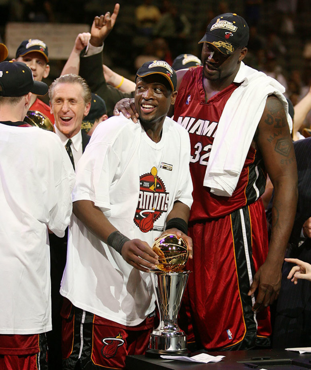 2006-0620-Dwyane-Wade-Shaquille-O-Neal-015704372.jpg
