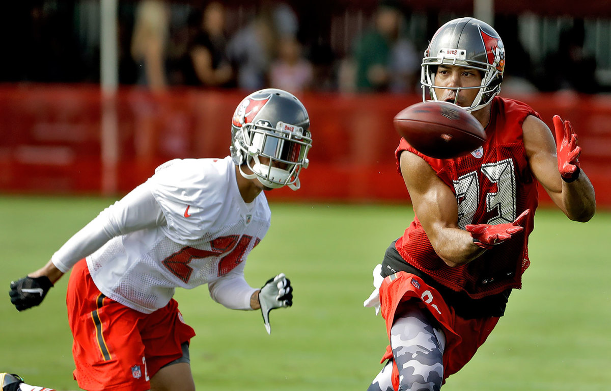 2016-0729-Tampa-Bay-Buccaneers-training-camp-Vincent-Jackson-Brent-Grimes.jpg