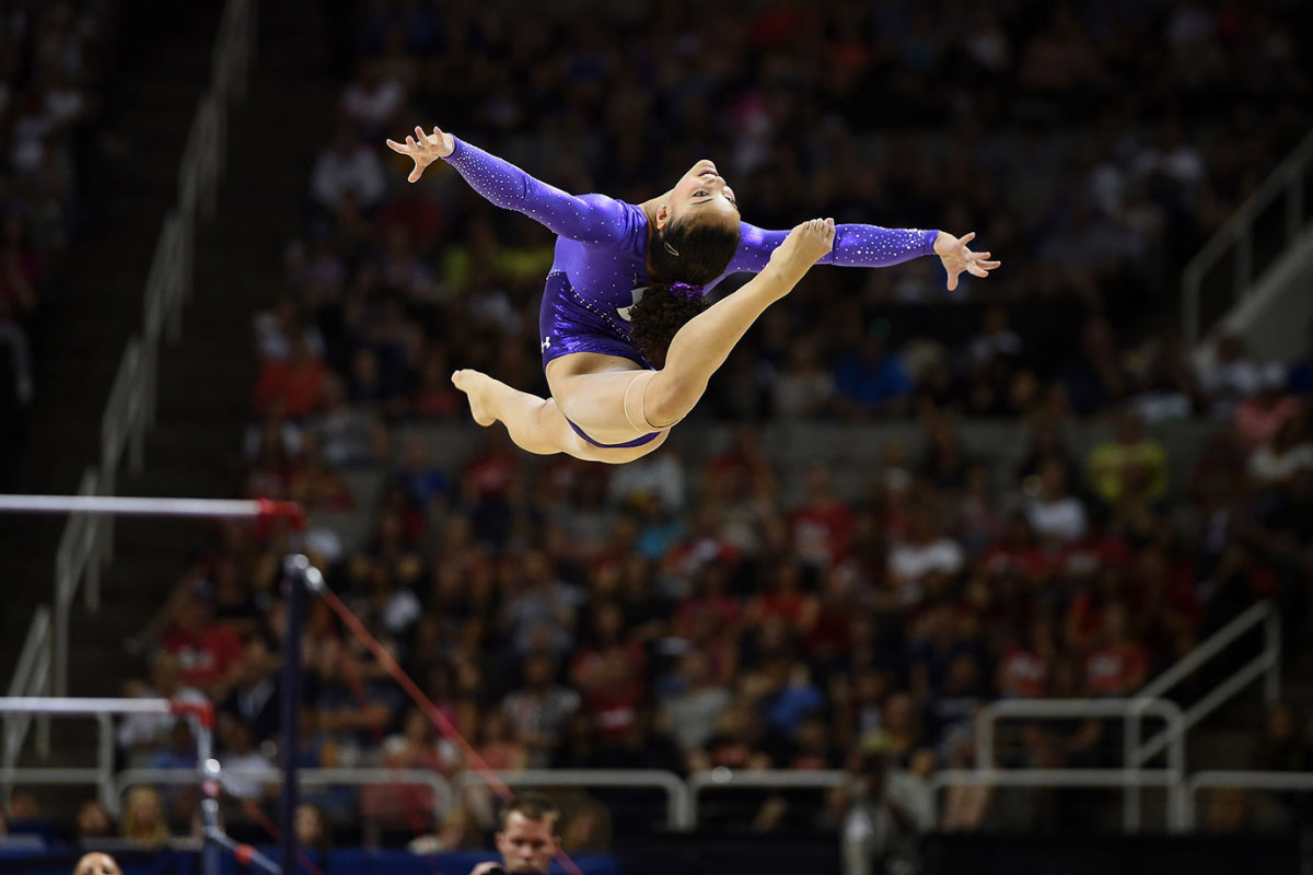 Laurie-Hernandez-SI439_TK1_03089.jpg