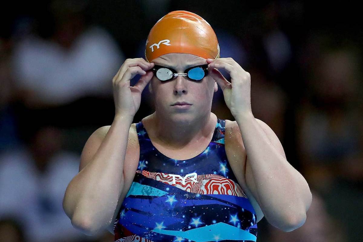 Molly-Hannis.jpg