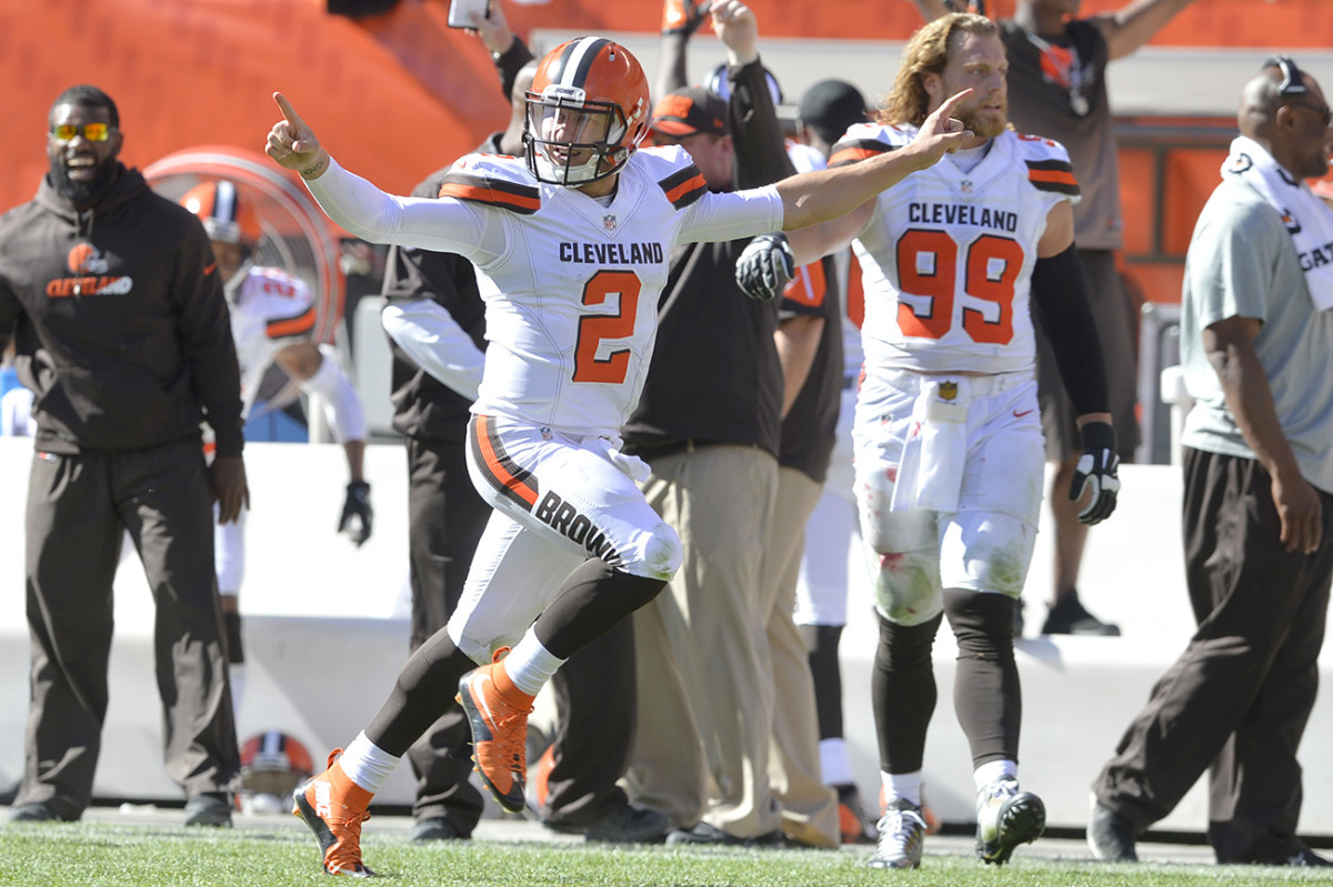 johnny-manziel-titans-win.jpg