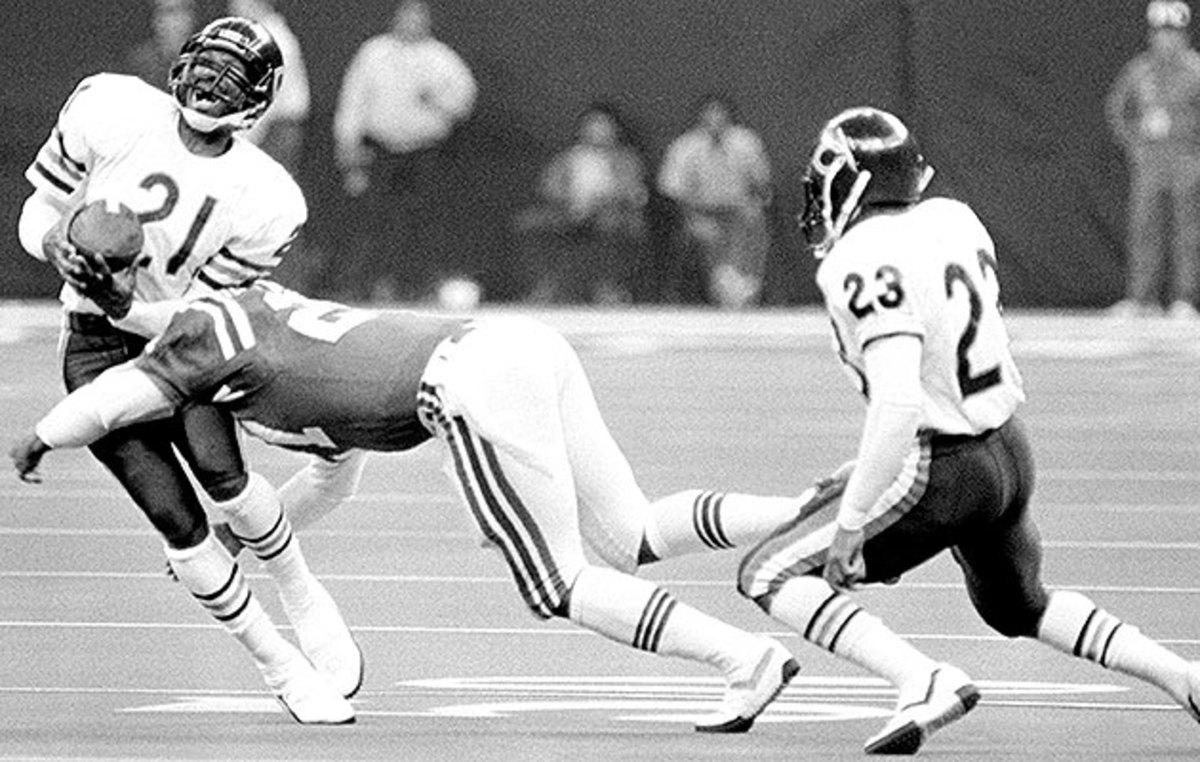 leslie-frazier-bears-usper-bowl-injury.jpg