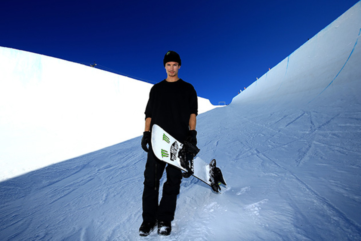 ipod-snowboarding-halfpipe-x-games-630.jpg
