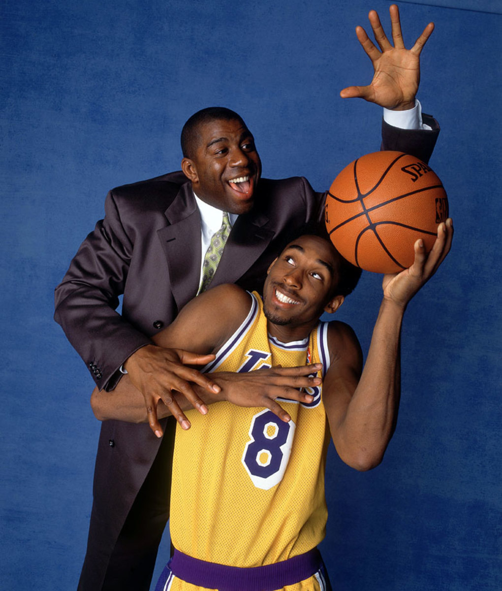 1998-Magic-Johnson-Kobe-Bryant-005709594_0.jpg