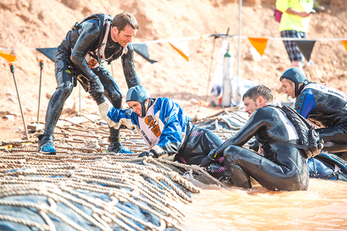 amelia-boone-tough-mudder-racing-630.jpg