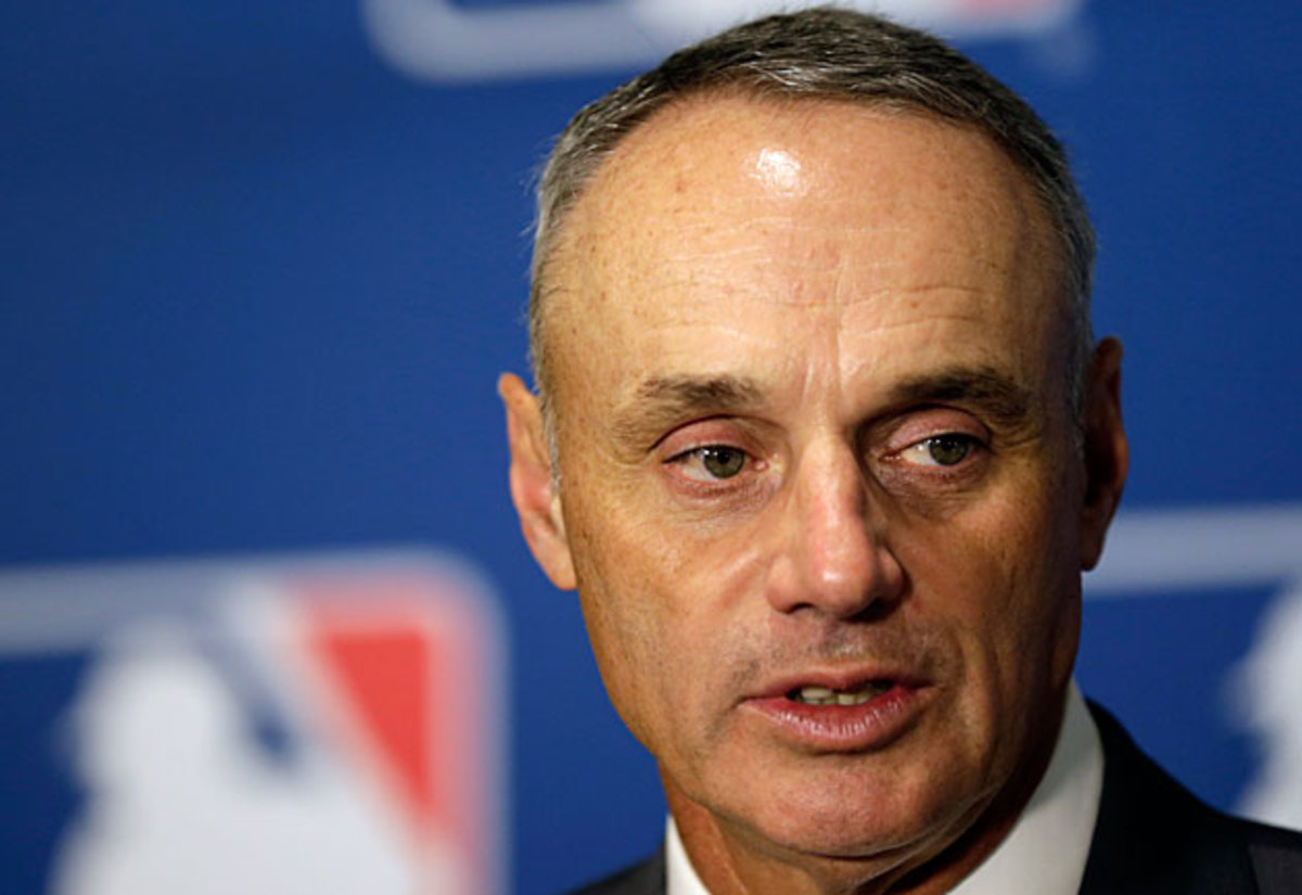 rob-manfred-ap2.jpg